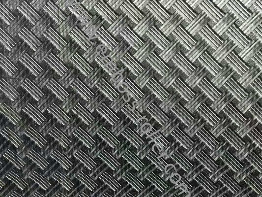 熱処理されたエムボスリングロール HV1100/HRC62